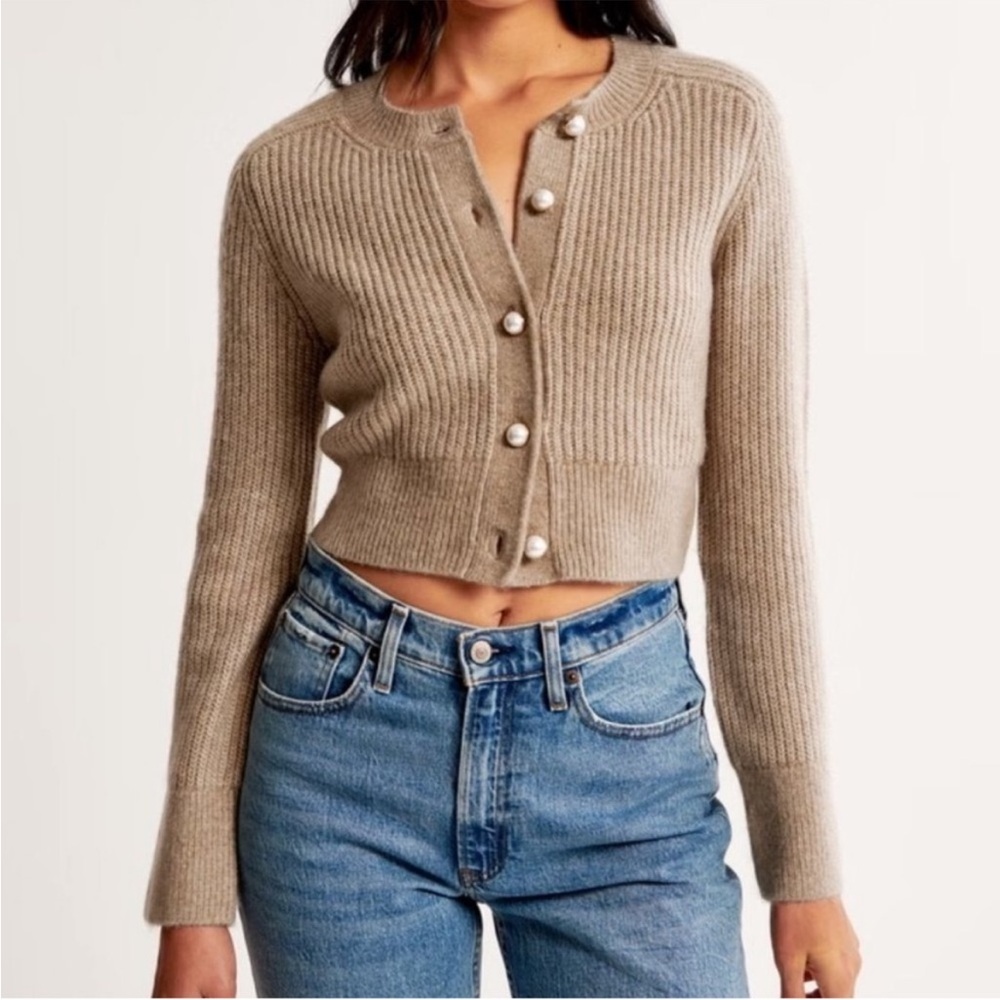 Abercrombie Knit Cardigan Pearl Button Tan Khaki Brown Size XL Blogger Favorite
